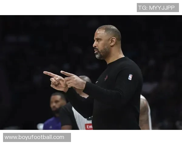 乌度卡强调球队需保持高强度表现即使刚赢得30分也不能放松 乌度卡强调球队需保持高强度表现即使刚赢得30分也不能放松