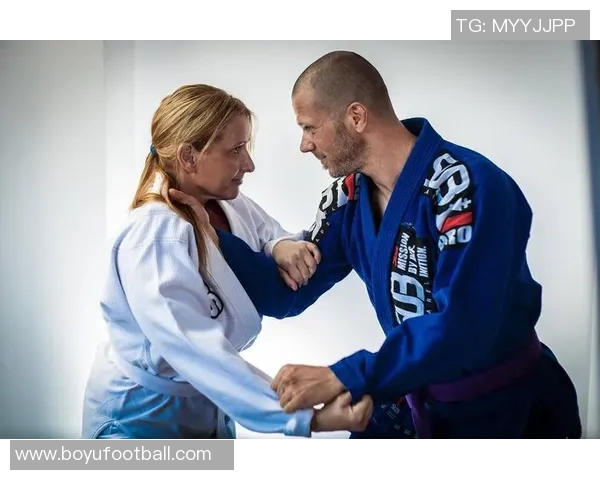 小卡独自训练至六月力求提升身体适应高强度对抗能力