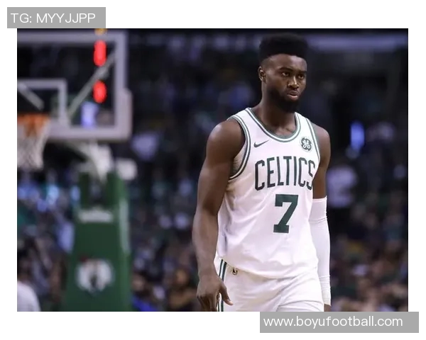 杰伦布朗坦言外界压力巨大一场失利便引发交易传闻