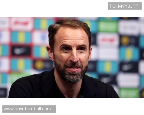 索斯盖特愿执教曼联但称需四年才能争欧冠荣耀